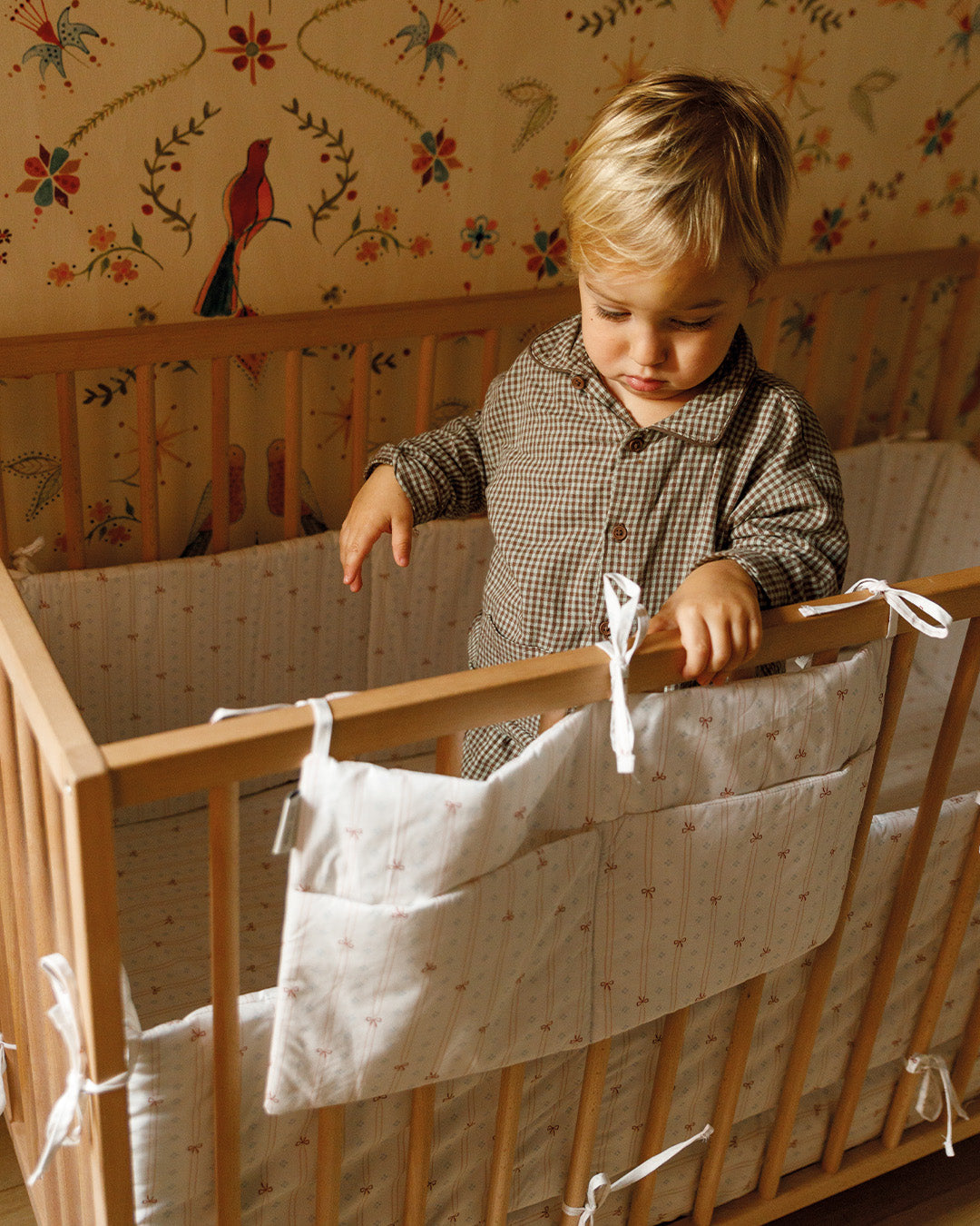 Crib organizer