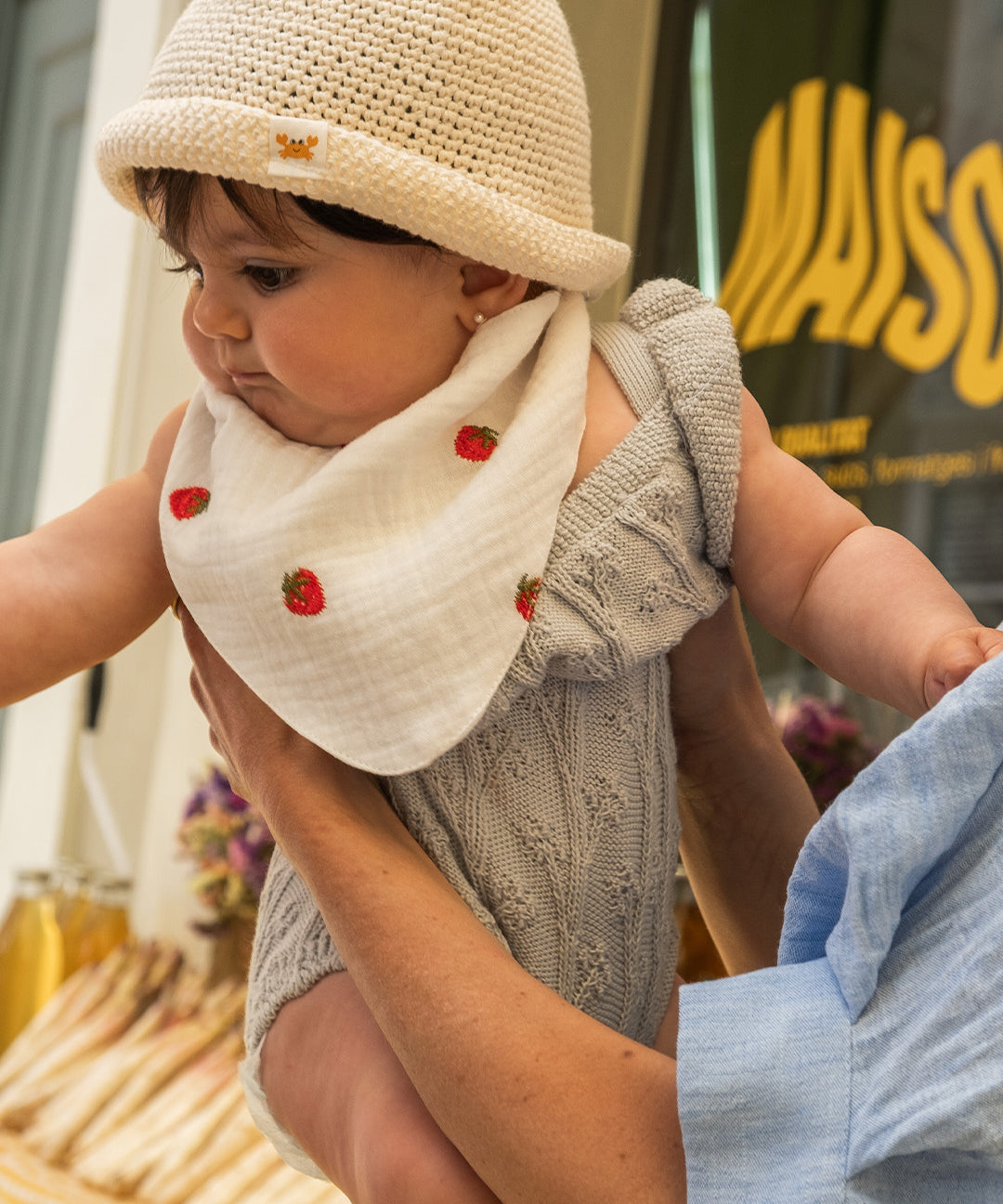 Bandana strawberry